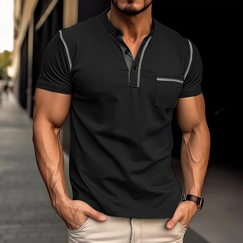 "Polo homme moderne avec col Henley, design colorblock élégant, idéal style et confort quotidien."
