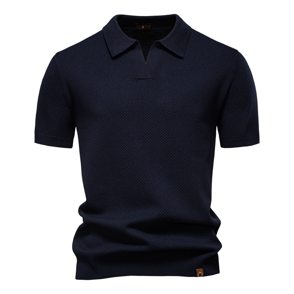 Polo structuré homme coupe moderne, élégant et respirant, idéal pour un style casual chic au quotidien.