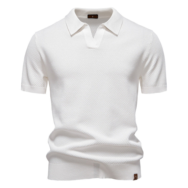 Chemise polo homme élégante, coupe moderne et ajustée, idéale pour une tenue décontractée ou smart casual.
