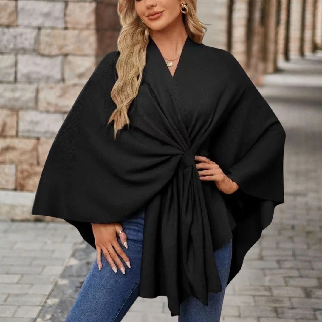 Affirmez votre style avec ce poncho femme chic et drapé, l'accessoire mode essentiel de saison.