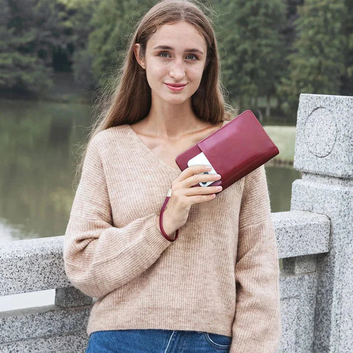 Accessoire voyage en cuir, porte-cartes pour femme, ideal pour passeport et billets