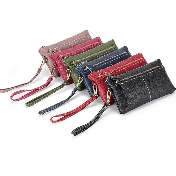 Assortiment de portefeuilles en cuir souple pour femme, différentes couleurs et styles, accessoires mode