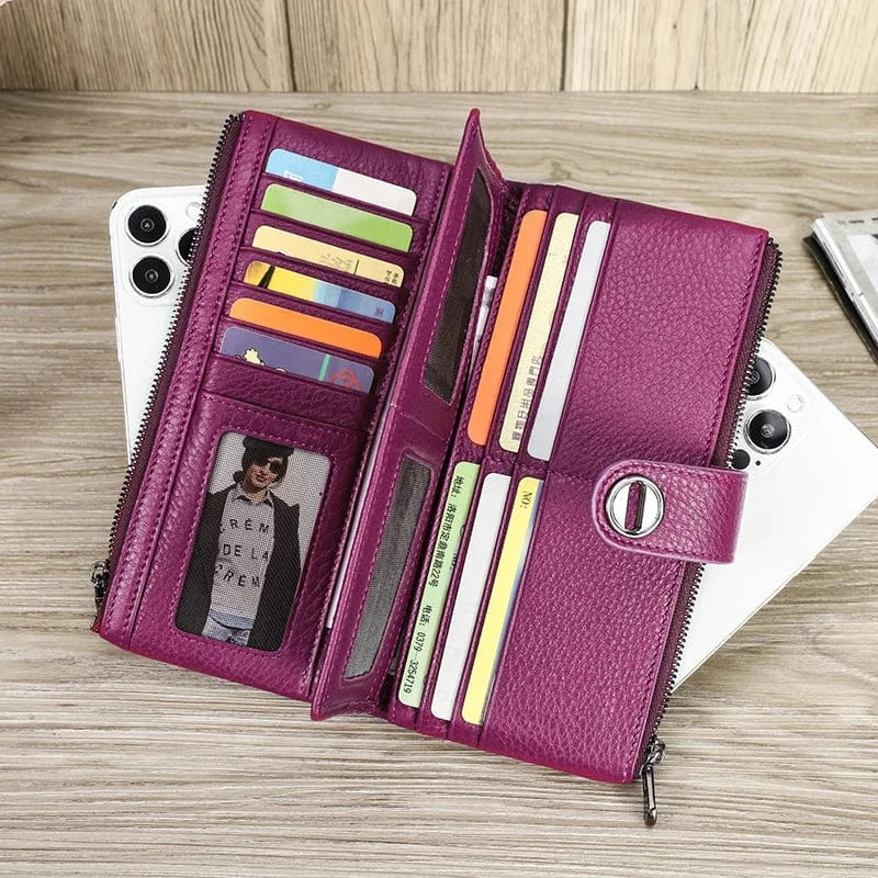 Portefeuille femme en cuir marron café avec un porte-monnaie intégré, élégant et très pratique.
