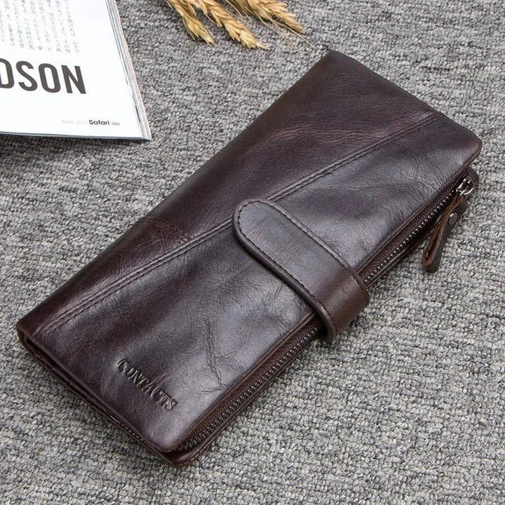 Pochette portefeuille homme en cuir véritable noir, compact et design intemporel.