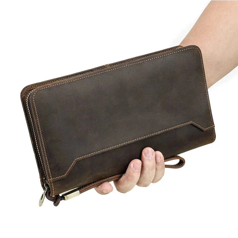 Portefeuille homme zippé en cuir véritable couleur café, élégant et sécurisé pour un usage au quotidien.