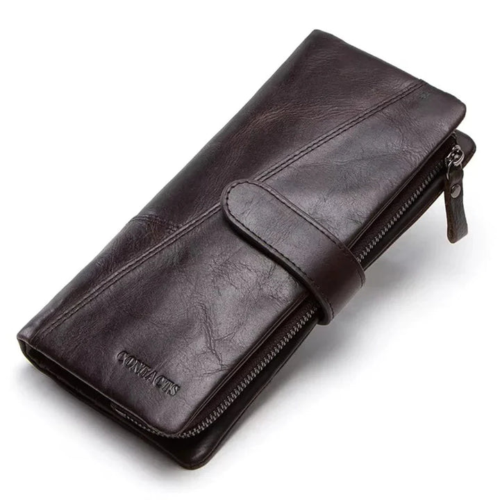 Vue arrière du portefeuille zippé femme en cuir véritable, montrant la qualité de fabrication.