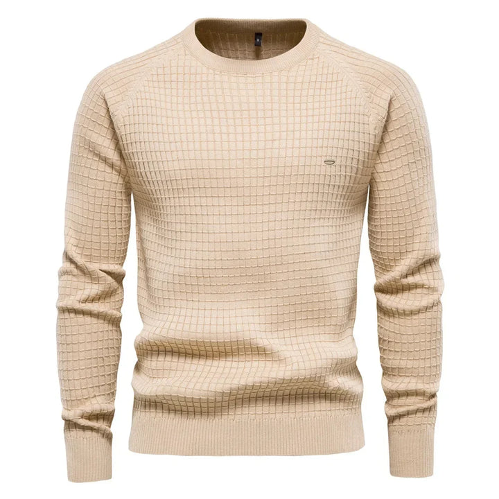 Pull homme décontracté long et chaud, pour un hiver confortable. Vêtement essentiel de mode masculine.