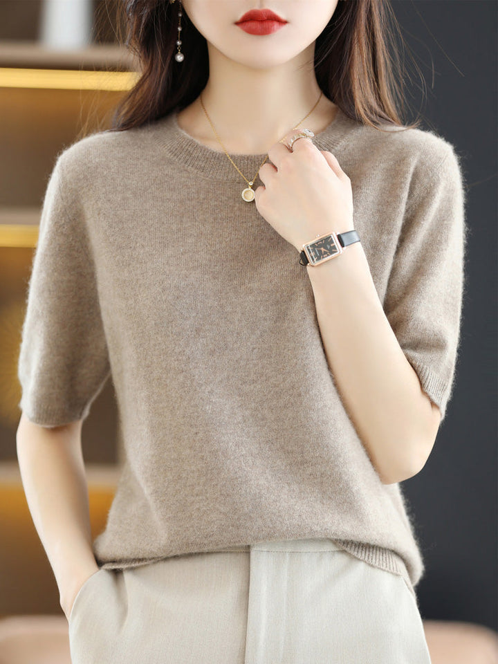 Pull femme doux et chic, parfait pour un style décontracté et soigné.