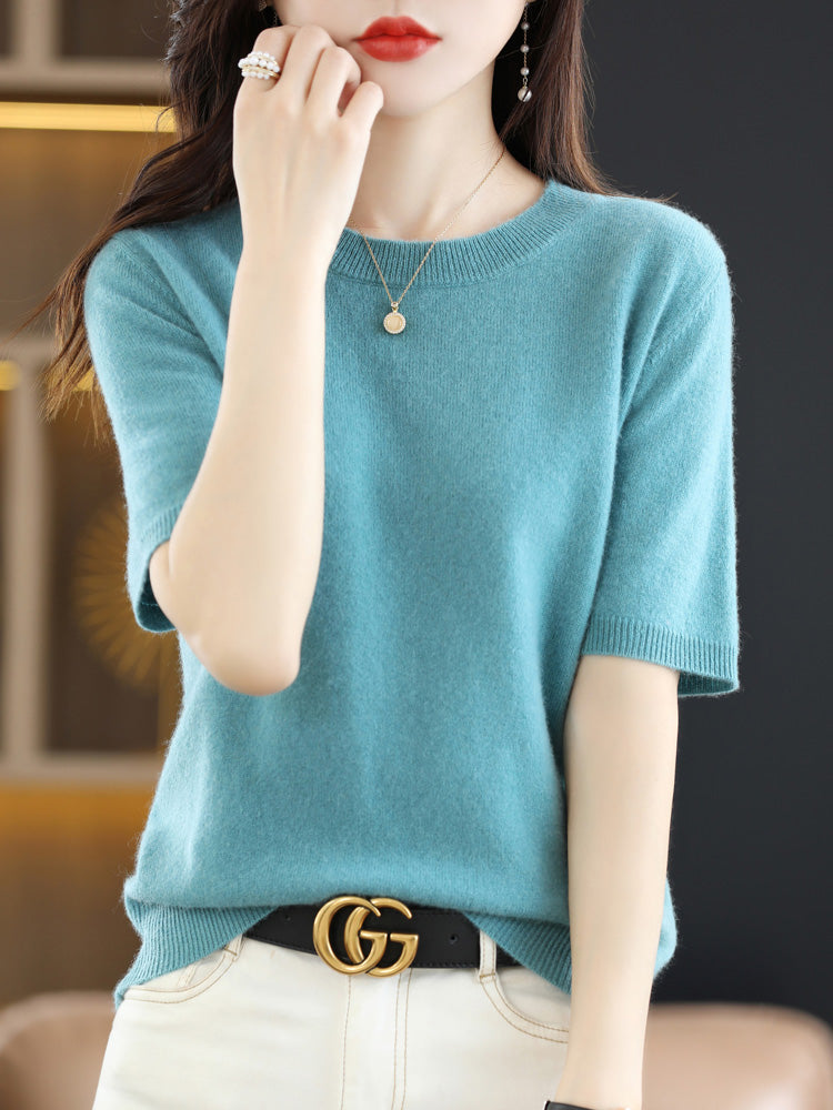 Vêtement femme multisaison, pull doux et chic pour un confort optimal.