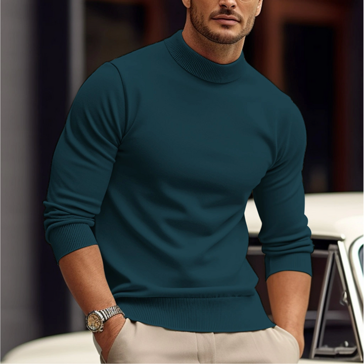 Pull col roulé ajusté homme élégant. Vêtement masculin confortable pour un look chic et moderne. Idéal tenue décontractée.