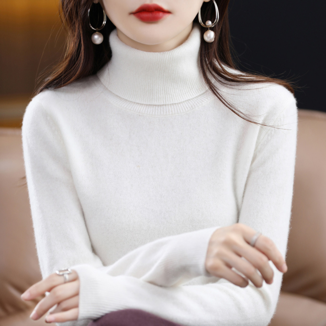 Pull femme col roulé incroyablement doux et confortable, parfait pour affronter l'hiver avec style.