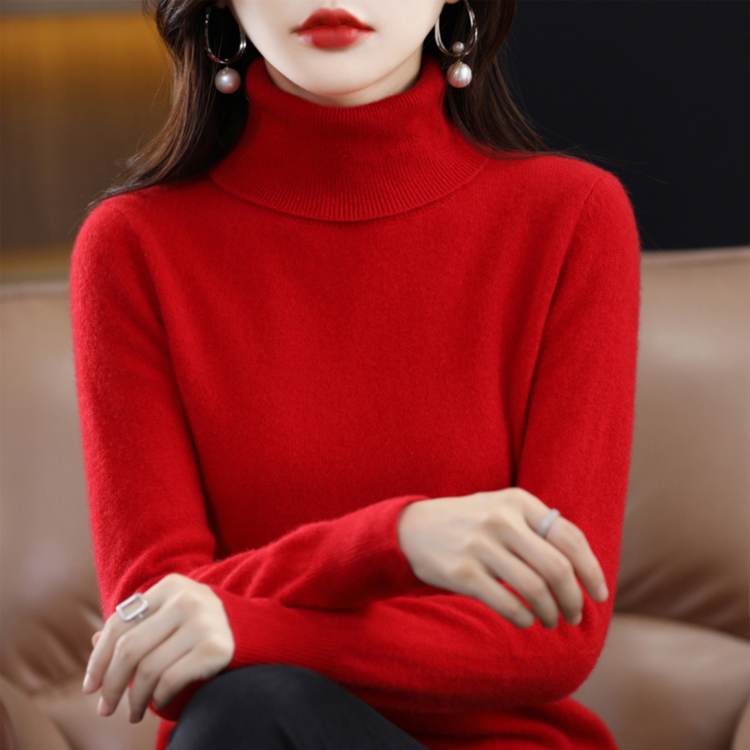 Pull col roulé femme : vue de dos montrant la coupe élégante et la matière douce. Idéal hiver.