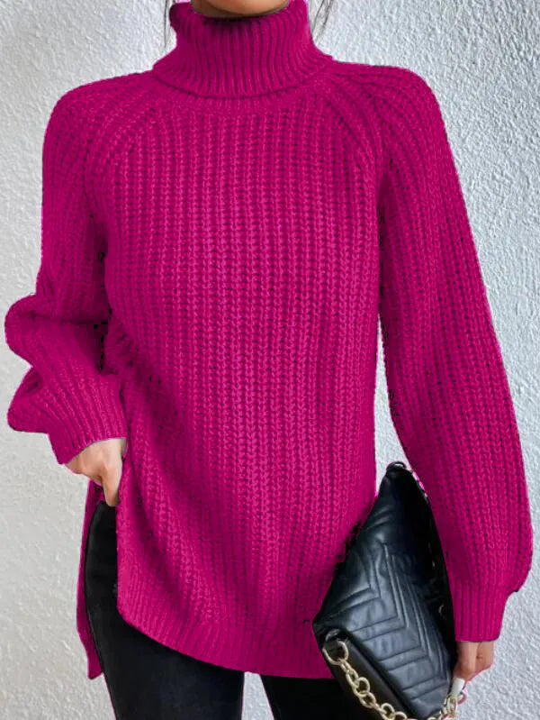 Haut femme chaud et élégant. Pull col roulé oversize avec ourlet fendu, parfait pour l'hiver.