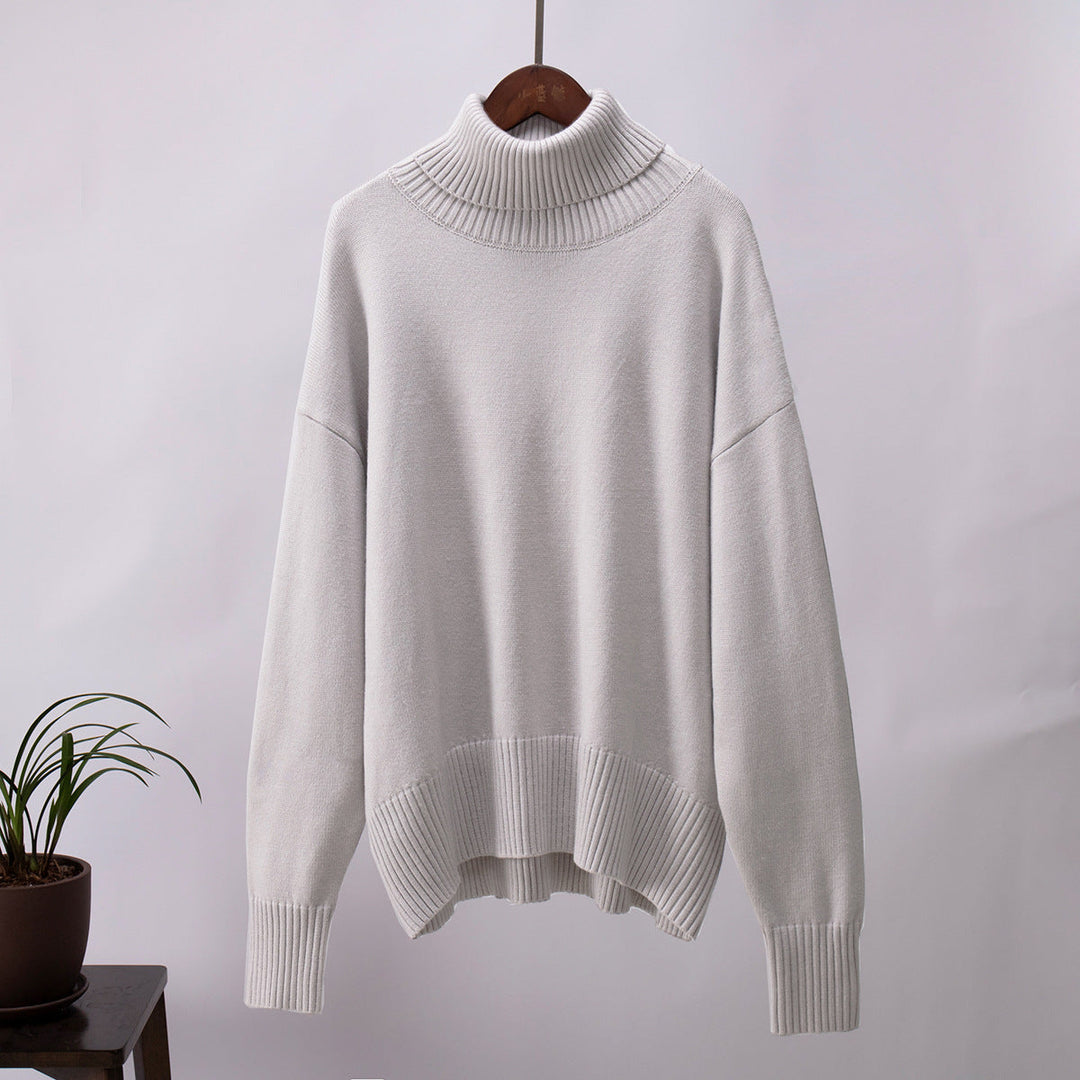 Pull chaud col roulé femme, doux et confortable, essentiel pour affronter l'hiver avec style.
