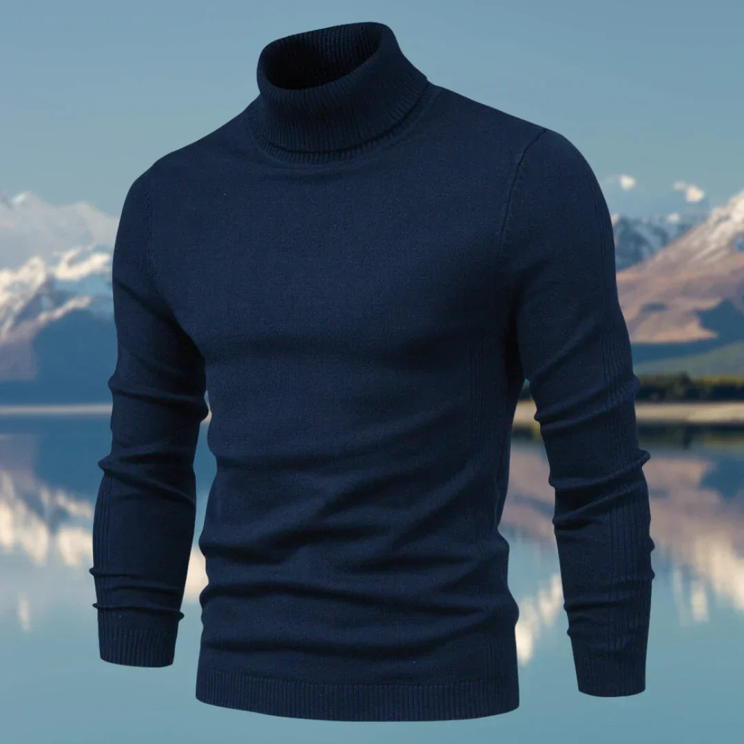 Pull col roulé homme coupe ajustée, chic et moderne. Idéal hiver, vêtement masculin classique et polyvalent.