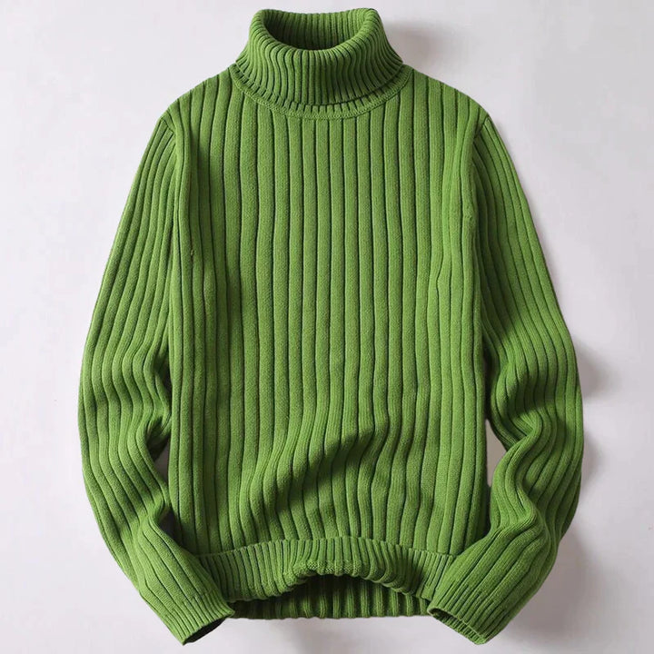 Pull col roulé homme sophistiqué, idéal pour un look hivernal élégant. Vêtement masculin mode et intemporel.