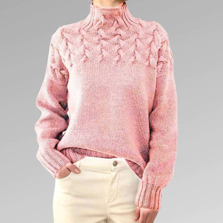 Pull col roulé femme, tricot chaud hiver. Modèle élégant et confortable.