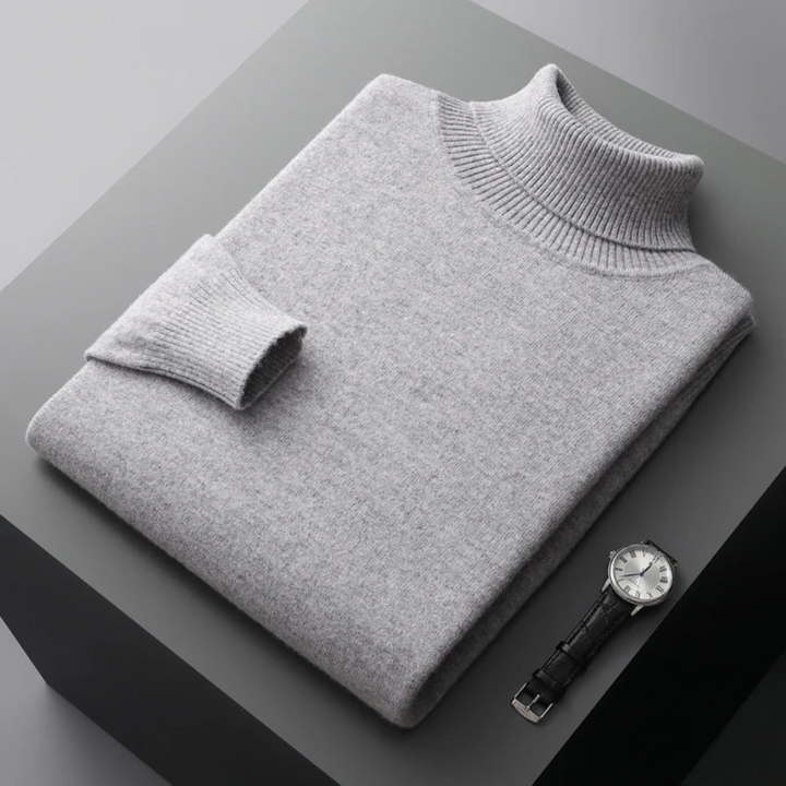 "Pull col roulé homme élégant en laine mérinos, couleur unie, coupe ajustée, parfait pour un style raffiné et confortable."