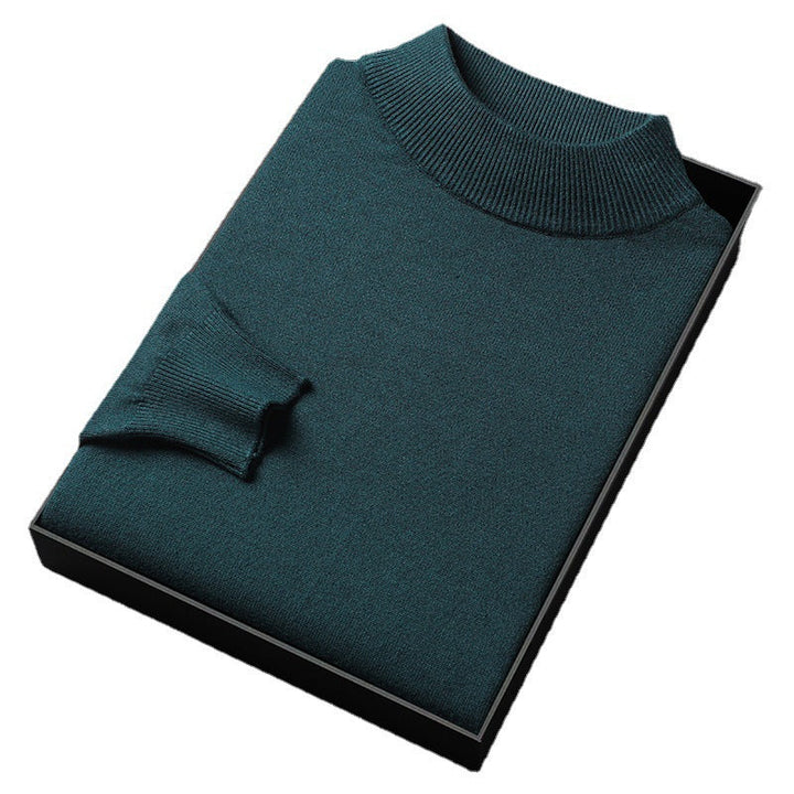 Tricot doux : pull homme avec col montant demi-zippé, un confort hivernal décontracté et stylé.