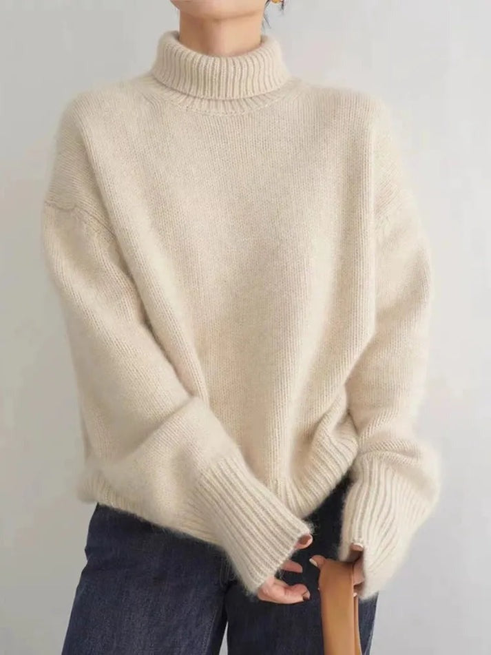 "Pull en cachemire Joline, col roulé élégant, couleur beige, parfait pour l'hiver, doux et sophistiqué"