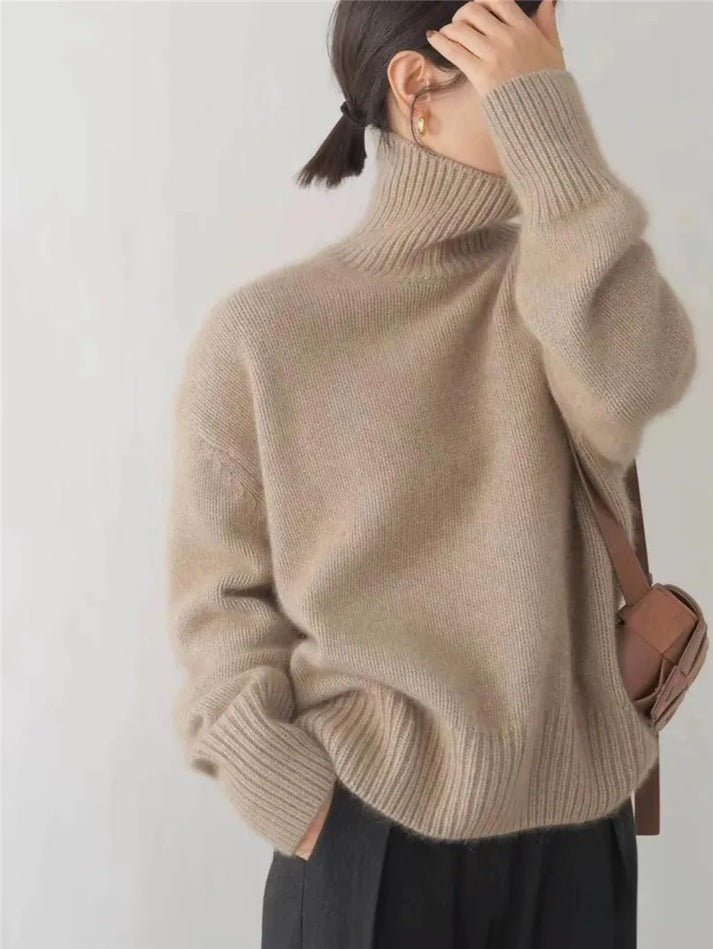 "Pull en cachemire Joline, col roulé élégant, couleur beige, parfait pour l'hiver, doux et sophistiqué"