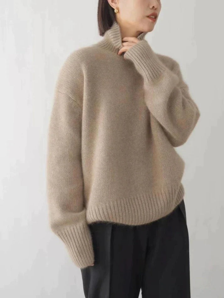 "Pull en cachemire Joline, col roulé élégant, couleur beige, parfait pour l'hiver, doux et sophistiqué"