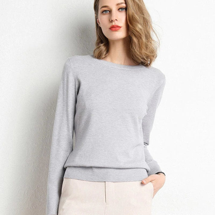 "Pull en cachemire pour femme noir, élégant, doux, col rond, manches longues, parfait pour l'automne et l'hiver."