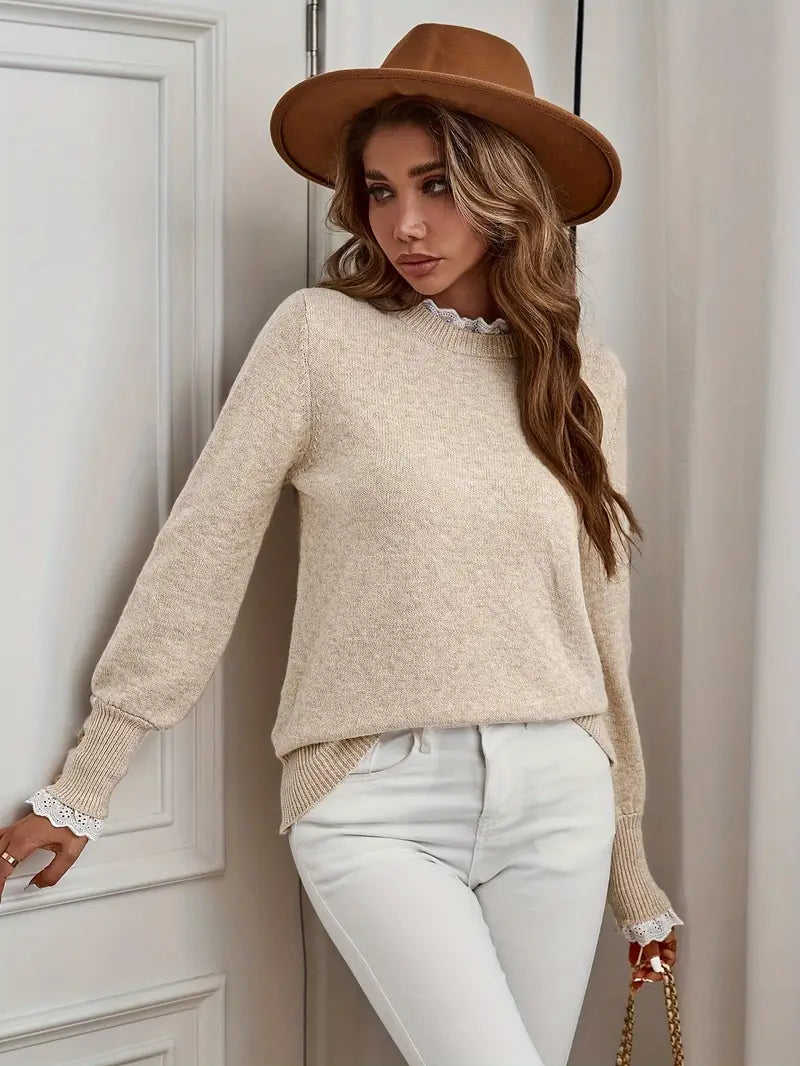 Pull femme col rond, maille fine.  Elégant et confortable.  Coupe flatteuse.