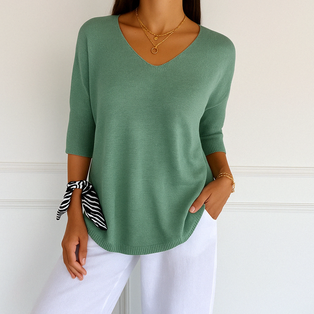 Pull femme col V, maille fine, doux et élégant.  Coupe fluide, confortable.  Parfait pour toutes les occasions.