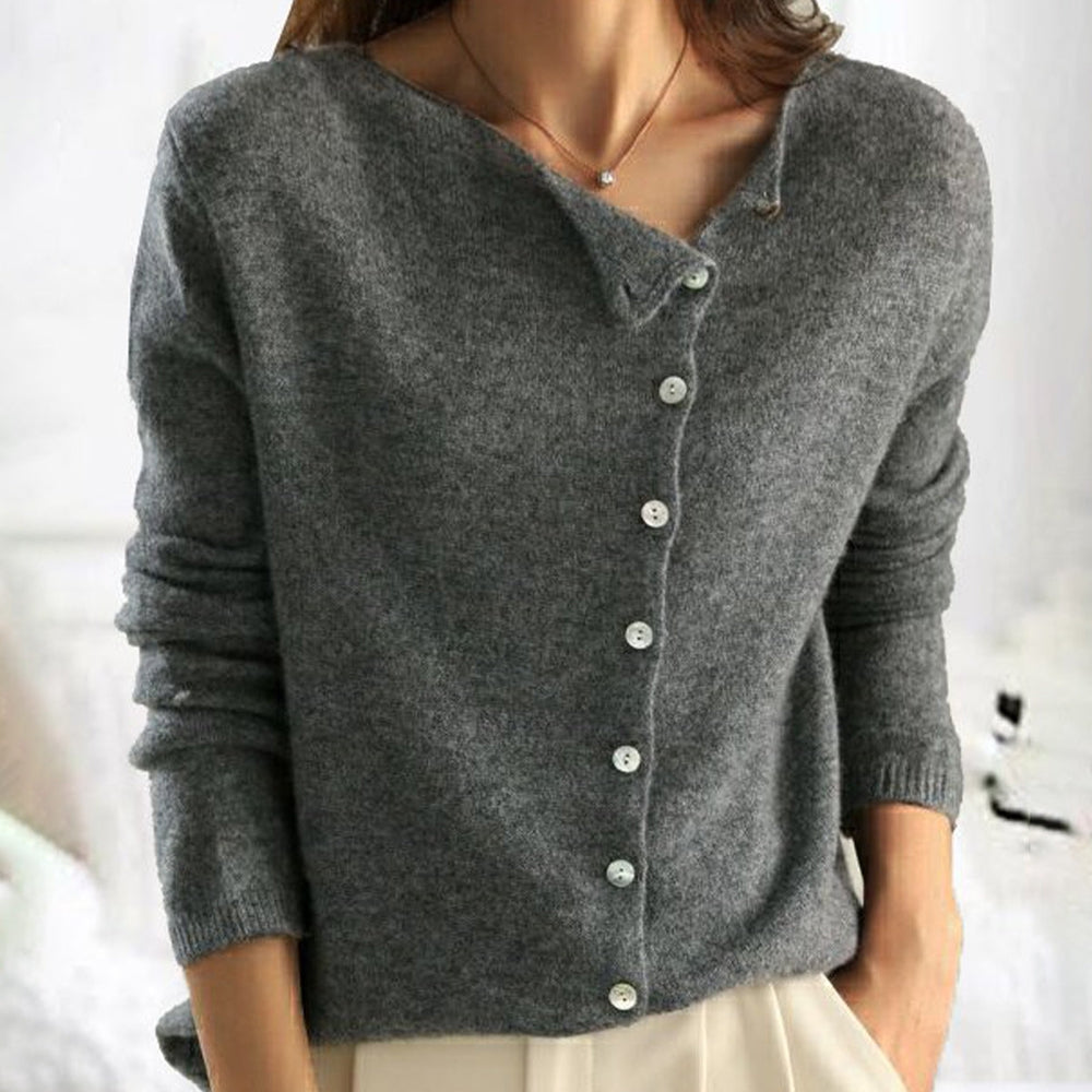 Haut automne femme en maille confortable, un pull chaud et polyvalent pour toute tenue décontractée.