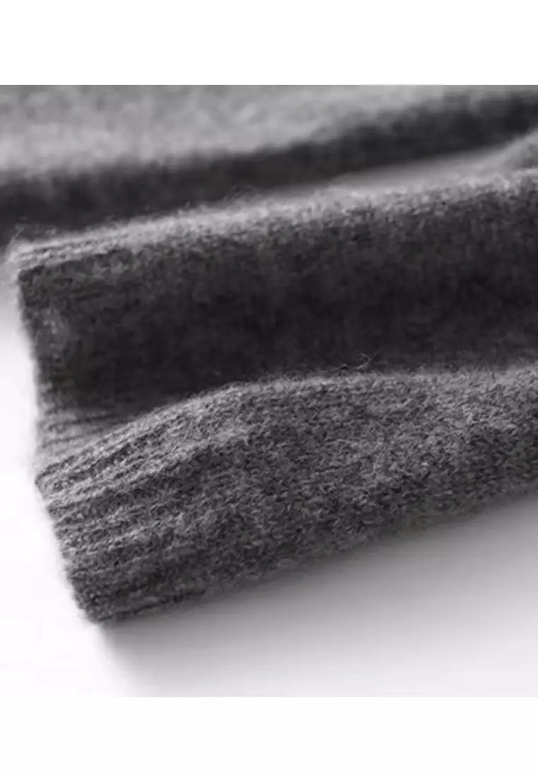 Pull femme doux en maille fine, un haut automne élégant et confortable pour vos journées décontractées.