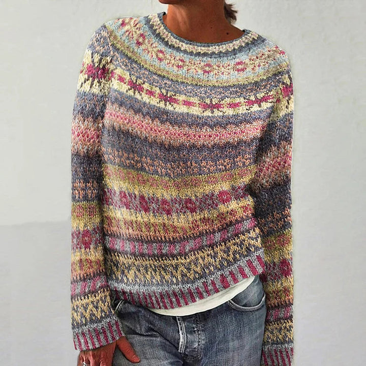 Haut femme Hanna élégant, pull vintage imprimé ethnique. Mode hiver décontractée et chic.