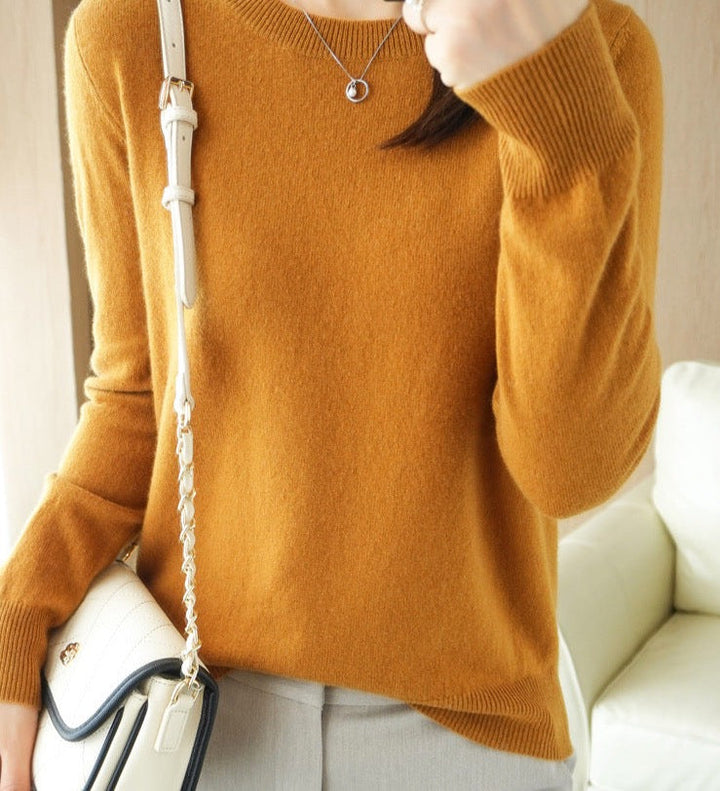 Pull femme sophistiqué pour l'hiver, offrant élégance et un confort exceptionnel au quotidien.