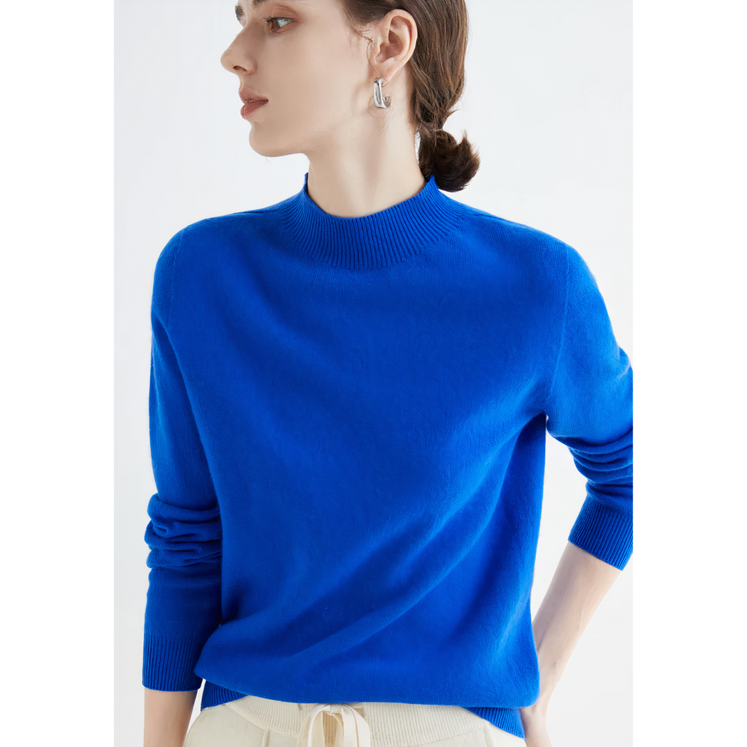 Chandail femme pour l'automne, doux au toucher. Style chic et confortable, mode femme essentielle.