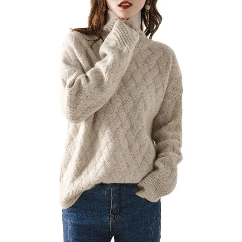 Pull femme élégant et doux, idéal pour un style intemporel et un confort optimal au quotidien.