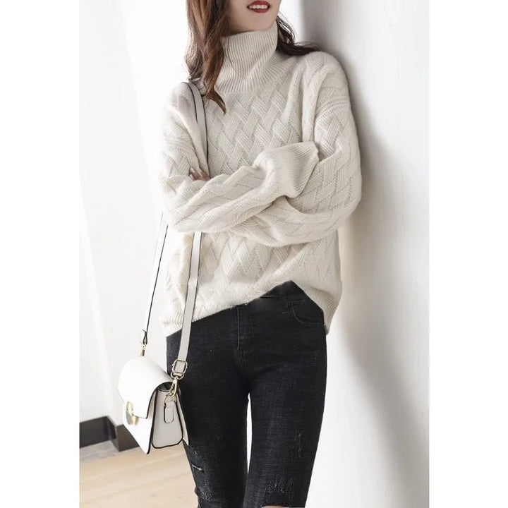 Pull femme confortable et élégant, parfait pour le bureau ou une tenue décontractée chic toute la journée.