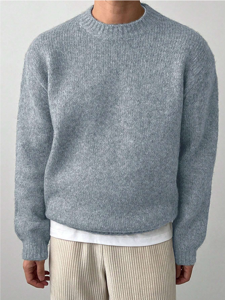 Pull homme en cachemire, doux et élégant.  Plusieurs couleurs disponibles.