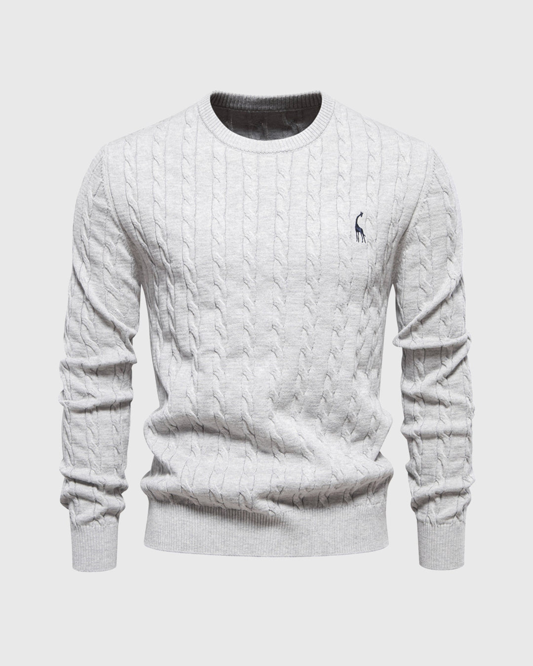 Pull homme à torsades apparentes, allie confort et modernité élégante.