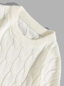Pull homme torsadé, élégant et confortable.  Modèle classique, toutes saisons.