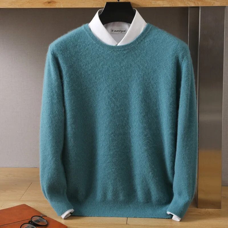 Pull femme raffiné à col rond, coupe confortable et silhouette élégante. Idéal pour un style chic au quotidien.