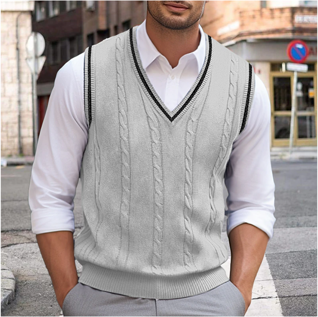 "Pull sans manches décolleté V pour homme, coupe cintrée, confort coton-laine, style élégant et décontracté."