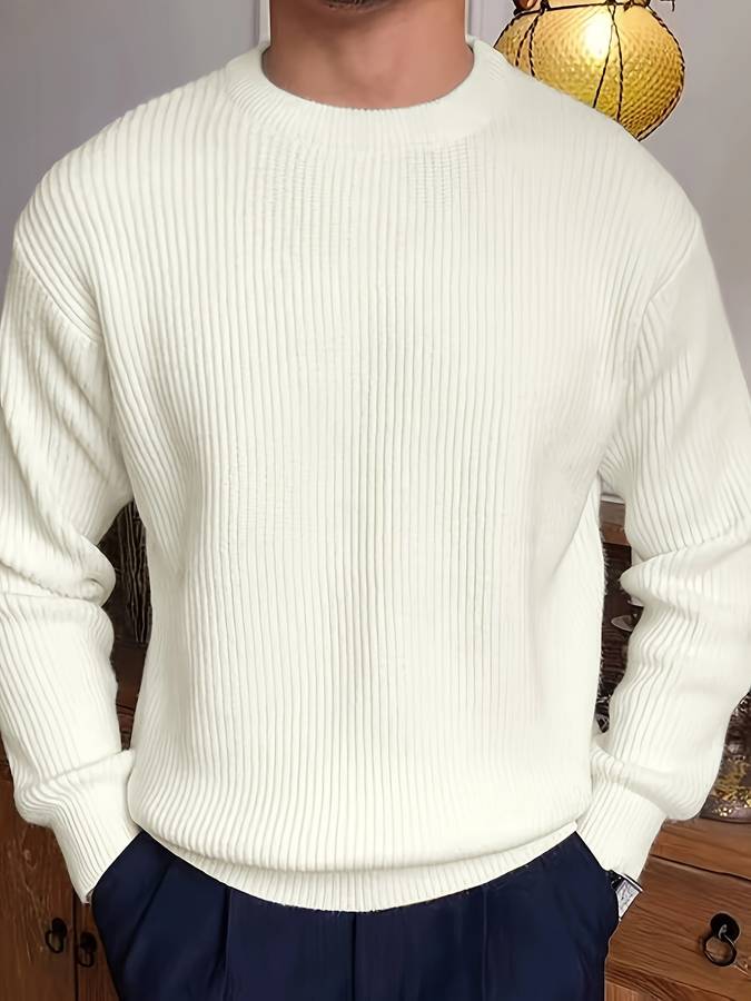 Pull tricoté homme, chaud et élégant. Idéal pour l'hiver.