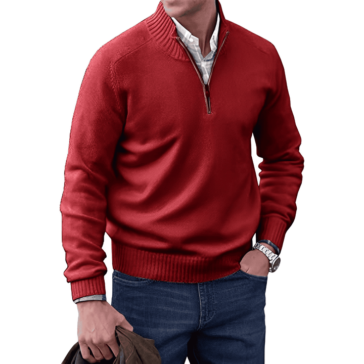 Look complet d'un pull homme zippé avec col montant. Vêtement moderne, élégant et confortable, parfait pour l'hiver.
