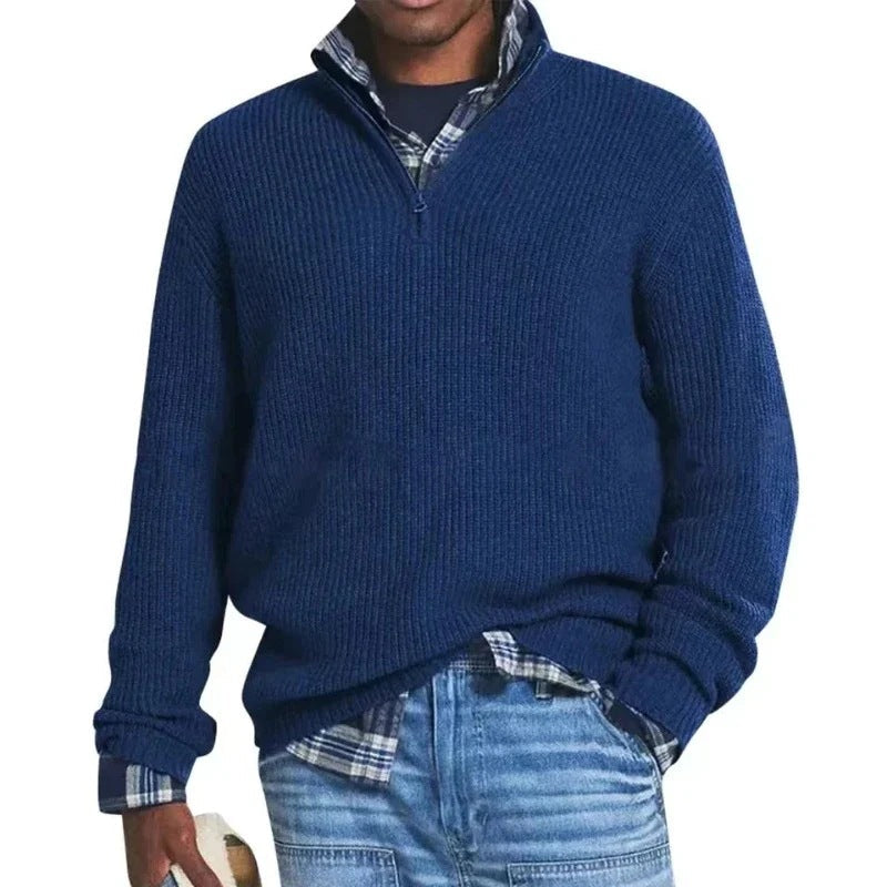 "Pull zippé pour homme en coton, bleu foncé, confortable et élégant, idéal pour l'hiver et style polyvalent."