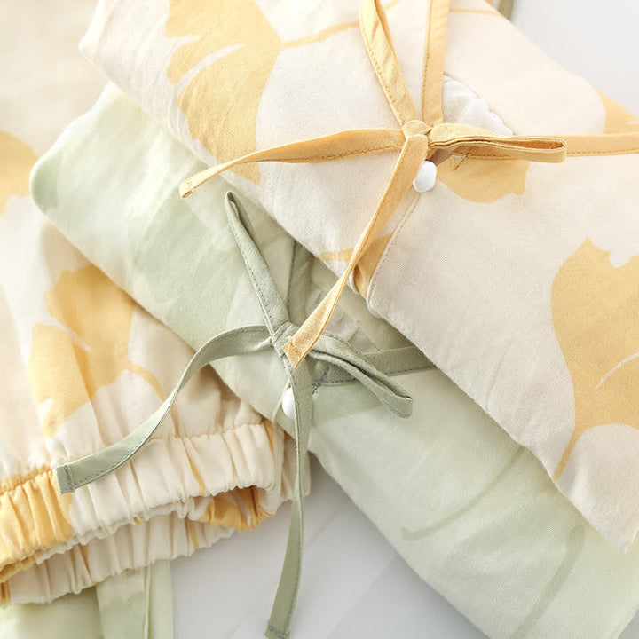 Pyjama femme élégant ginkgo 2 pièces. Vêtement de nuit raffiné pour un sommeil doux et un style assuré.