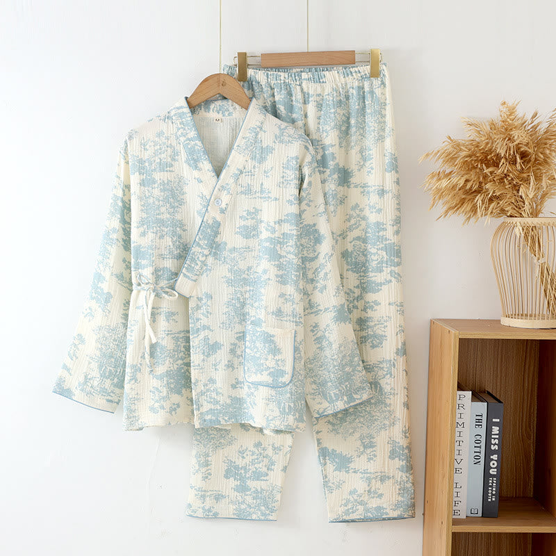 Doux ensemble pyjama kimono femme léger, parfait comme vêtements de nuit pour une détente ultime.