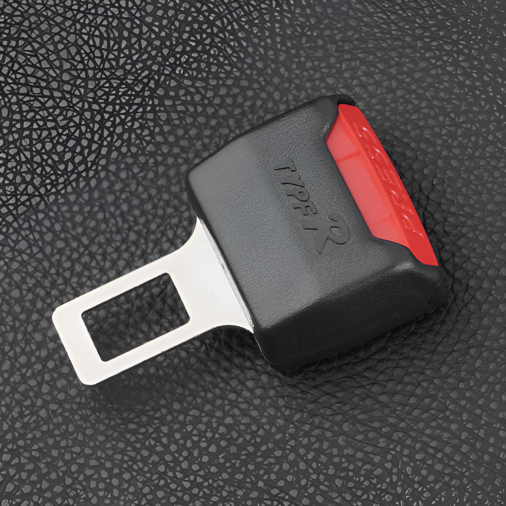 "Rallonges de ceinture de sécurité, lot de 2, offrant confort supplémentaire, vue détaillée avec matériaux plastique et métal