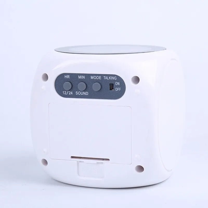 "Réveil numérique LED avec projection ajustable, design épuré noir, affichage clair pour chambre moderne."