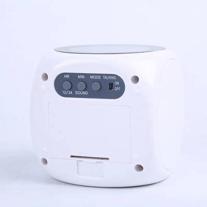 "Réveil numérique LED avec projection ajustable, design épuré noir, affichage clair pour chambre moderne."