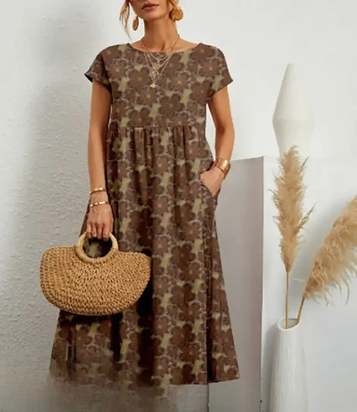 Robe ajustée, élégante et intemporelle.  Coupe flatteuse, idéale pour toutes occasions.